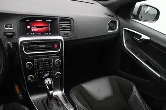 Volvo V60, 2.0, 140 kW, дизель, автомат, передний привод
