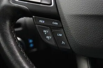 Ford Focus, 1.5, 88 kW, diesel, manual, front-wheel drive
