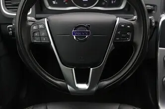 Volvo V60, 2.0, 140 kW, дизель, автомат, передний привод