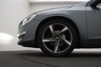 Volvo V60, 2.0, 140 kW, дизель, автомат, передний привод