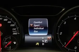 Mercedes-Benz CLA 180, 1.5, 80 kW, дизель, автомат, передний привод