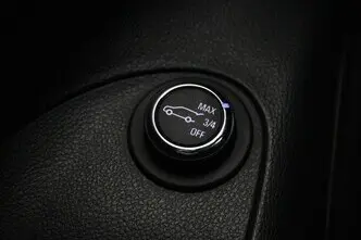 Opel Astra, 1.5, 90 kW, дизель, механическая, передний привод