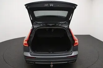 Volvo V60, 2.0, 186 kW, подключаемый гибрид, автомат, полный привод
