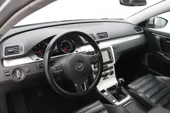 Volkswagen Passat, 1.6, 77 kW, дизель, механическая, передний привод