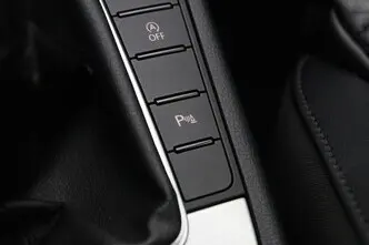Volkswagen Passat, 1.6, 77 kW, дизель, механическая, передний привод