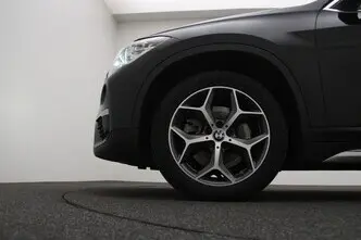 BMW X1, 2.0, 141 kW, бензин, автомат, передний привод