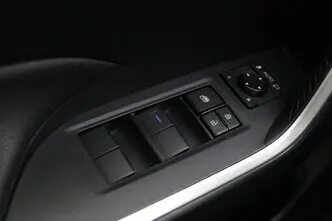 Toyota RAV4, 2.5, 131 kW, гибрид, автомат, передний привод