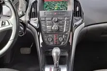 Opel Astra, 2.0, 121 kW, diisel, automaat, esivedu