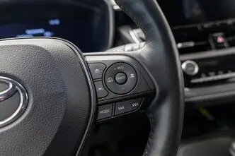 Toyota Corolla, 1.8, 72 kW, hübriid, automaat, esivedu