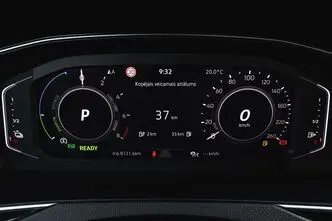Volkswagen Passat, 158 kW, электричество, автомат, передний привод