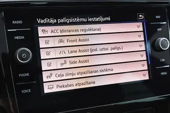 Volkswagen Passat, 158 kW, электричество, автомат, передний привод