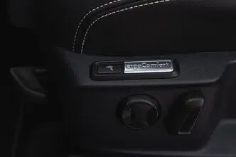 Volkswagen Passat, 158 kW, электричество, автомат, передний привод