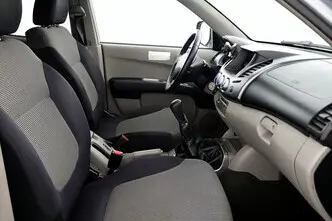 Mitsubishi L200, 2.5, 123 kW, diisel, manuaal, nelikvedu