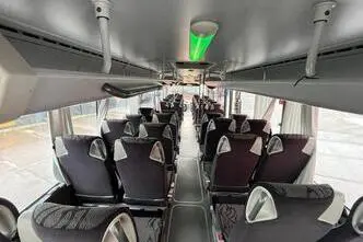 Mercedes-Benz INTOURO 4x2, 260 kW, diisel, automaat