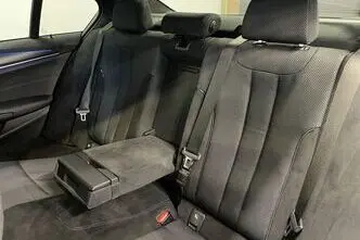 BMW 520, 2.0, 135 kW, hybrid, automatic, rear-wheel drive