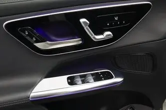 Mercedes-Benz GLC 200, 2.0, 150 kW, hybrid, automatic, four-wheel drive