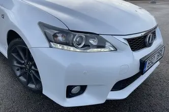 Lexus CT 200h, 1.8, 73 kW, гибрид, автомат, передний привод