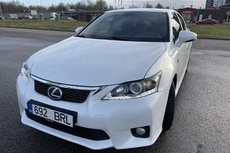 Lexus CT 200h, 1.8, 73 kW, гибрид, автомат, передний привод