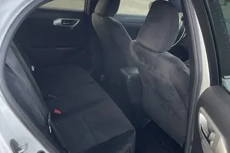 Lexus CT 200h, 1.8, 73 kW, гибрид, автомат, передний привод
