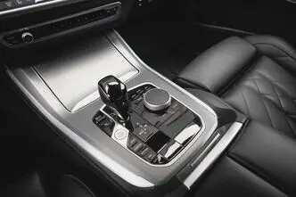 BMW X5, 3.0, 210 kW, hübriid, automaat, nelikvedu