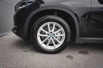BMW X5, 3.0, 210 kW, hübriid, automaat, nelikvedu