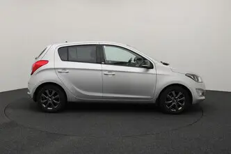 Hyundai i20, 1.2, 63 kW, бензин, механическая, передний привод
