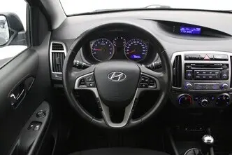 Hyundai i20, 1.2, 63 kW, бензин, механическая, передний привод