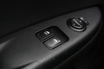 Hyundai i20, 1.2, 63 kW, бензин, механическая, передний привод