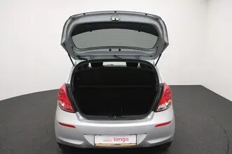 Hyundai i20, 1.2, 63 kW, бензин, механическая, передний привод