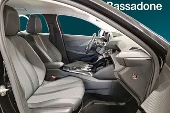 Peugeot 208, 1.2, 74 kW, bensiin, automaat, esivedu