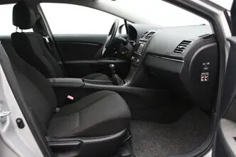 Toyota Avensis, 2.0, 112 kW, bensiin, manuaal, esivedu