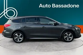 Ford Focus, 1.0, 93 kW, гибрид, механическая, передний привод