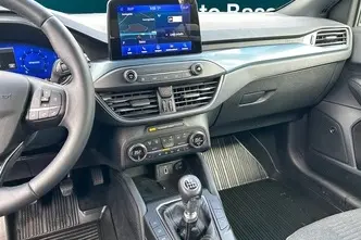 Ford Focus, 1.0, 93 kW, гибрид, механическая, передний привод