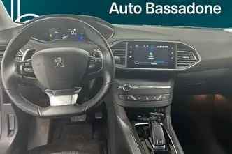 Peugeot 308, 1.2, 96 kW, бензин, автомат, передний привод