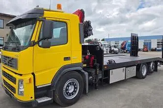 Volvo FM300 6X2*4 HMF 910, 220 kW, дизель