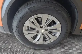 Peugeot 2008, electric, automatic, front-wheel drive