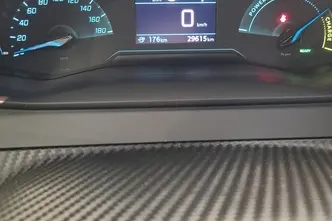 Peugeot 2008, electric, automatic, front-wheel drive
