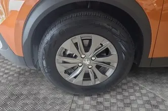 Peugeot 2008, electric, automatic, front-wheel drive