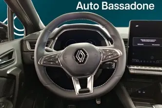 Renault Captur, 1.6, 105 kW, hybrid, automatic, front-wheel drive