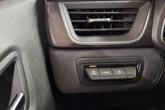 Renault Captur, 1.6, 105 kW, hybrid, automatic, front-wheel drive