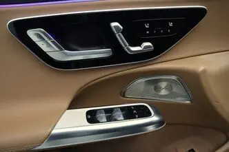 Mercedes-Benz E 300, 2.0, 145 kW, pistikhübriid, automaat, nelikvedu