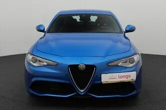Alfa Romeo Giulia, 2.0, 148 kW, бензин, автомат, задний привод