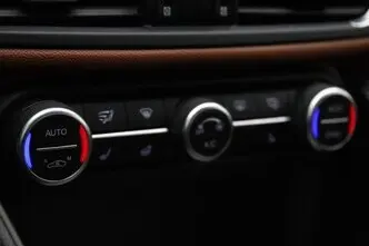 Alfa Romeo Giulia, 2.0, 148 kW, бензин, автомат, задний привод