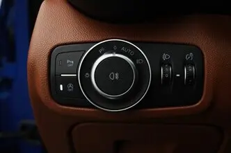 Alfa Romeo Giulia, 2.0, 148 kW, бензин, автомат, задний привод