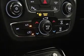 Jeep Compass, 1.4, 103 kW, petrol, manual, front-wheel drive