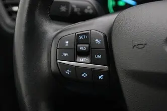 Ford Kuga, 2.5, 112 kW, pistikhübriid, automaat, esivedu