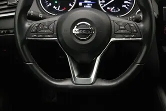 Nissan Qashqai, 1.3, 116 kW, бензин, автомат, передний привод