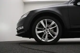 Škoda Octavia, 1.5, 110 kW, bensiin, automaat, esivedu