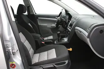 Škoda Octavia, 1.2, 77 kW, bensiin, manuaal, esivedu