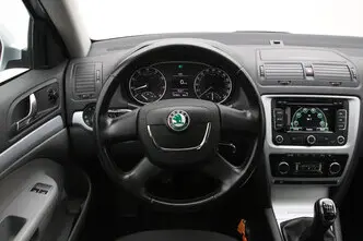Škoda Octavia, 1.2, 77 kW, bensiin, manuaal, esivedu